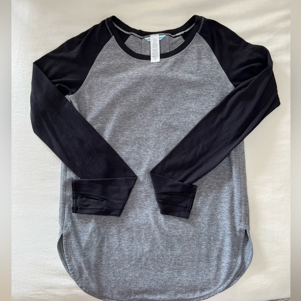 IVIVVA by Lululemon Long Sleeve Shirt